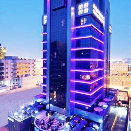 Halo Hotel Дубай Экстерьер фото